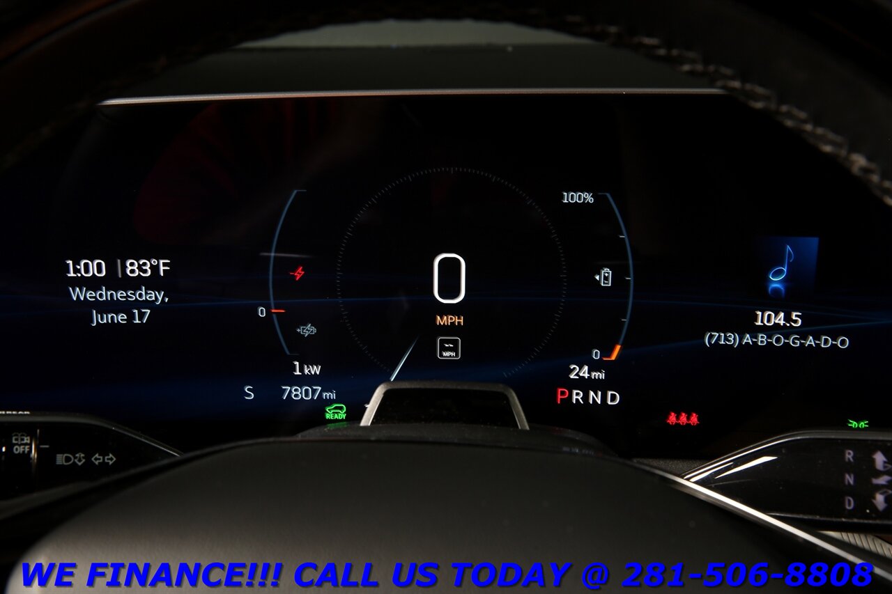2025 Cadillac OPTIQ 2025 Sport AWD NAV PANO SUPER-CRUISE AKG 360 7K Mi - Photo 16 - Houston, TX 77031