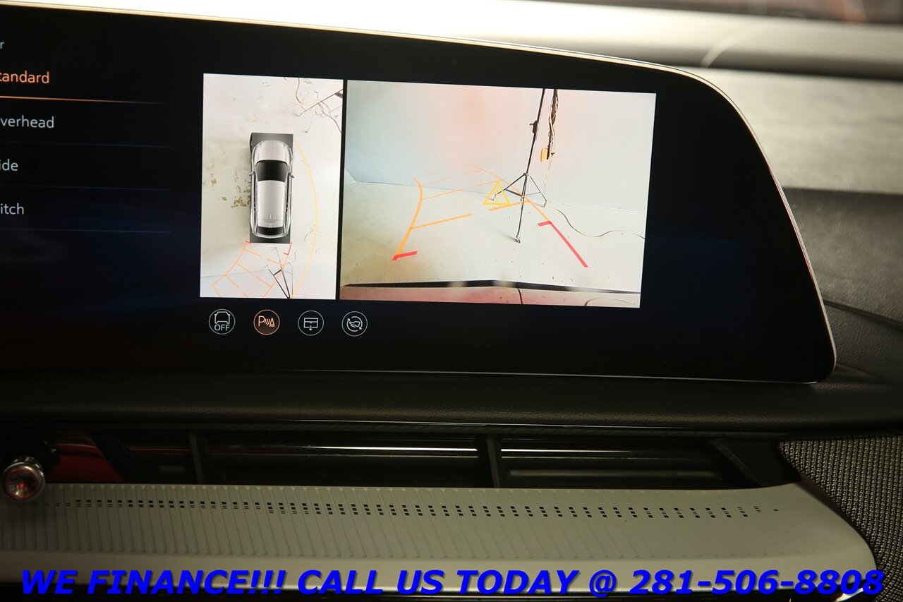 2025 Cadillac OPTIQ 2025 Sport AWD NAV PANO SUPER-CRUISE AKG 360 7K Mi - Photo 20 - Houston, TX 77031