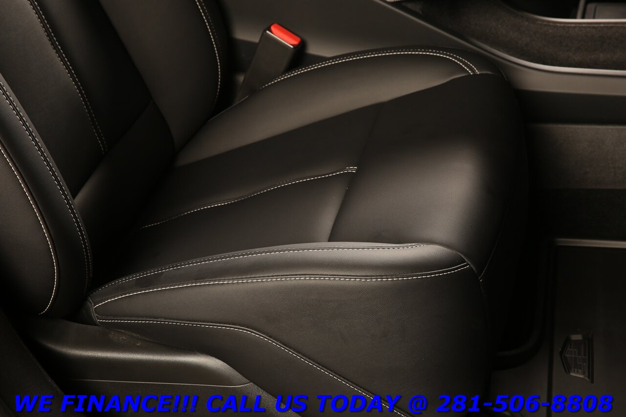 2025 Cadillac OPTIQ 2025 Sport AWD NAV PANO SUPER-CRUISE AKG 360 7K Mi - Photo 22 - Houston, TX 77031