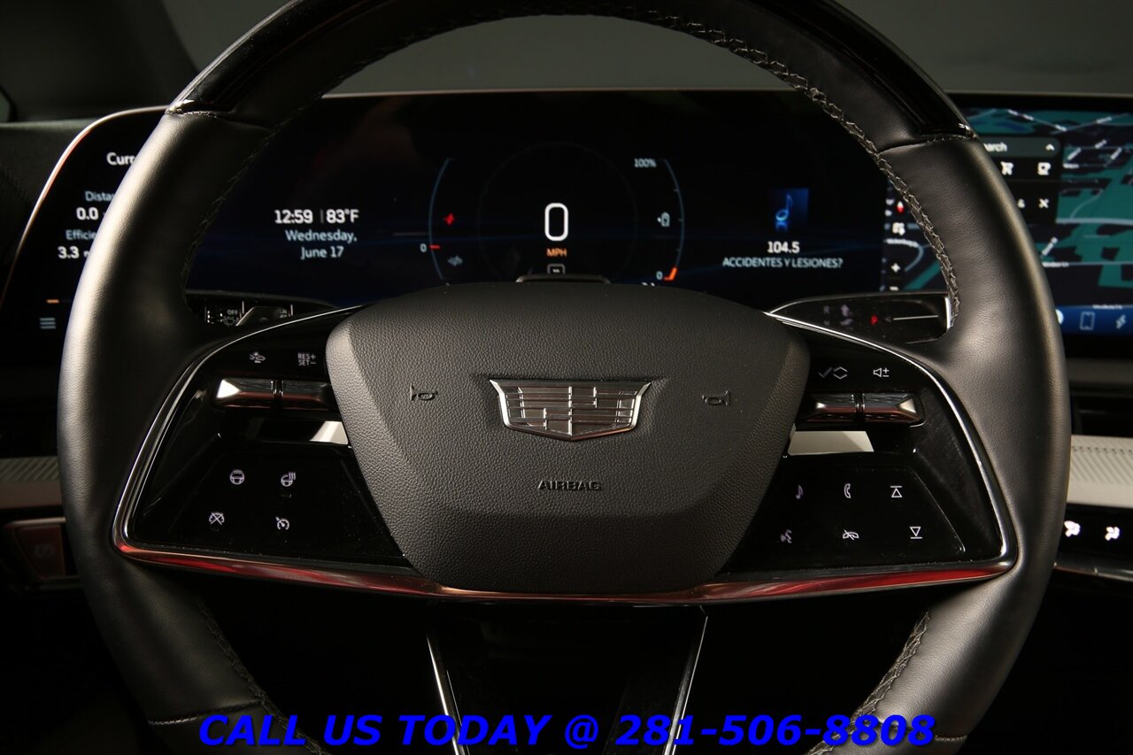 2025 Cadillac OPTIQ 2025 Sport AWD NAV PANO SUPER-CRUISE AKG 360 7K Mi   - Photo 15 - Houston, TX 77031