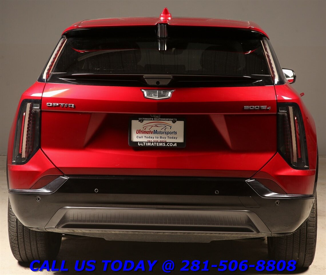 2025 Cadillac OPTIQ 2025 Sport AWD NAV PANO SUPER-CRUISE AKG 360 7K Mi   - Photo 5 - Houston, TX 77031