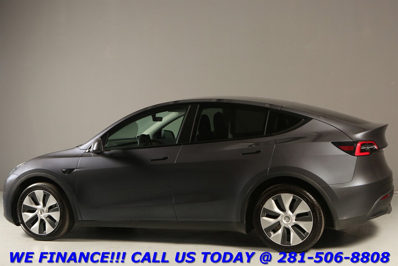 2024 Tesla Model Y 2024 Long Range AWD FSD4 AUTOPILOT NAV PANOROOF - Photo 4 - Houston, TX 77031