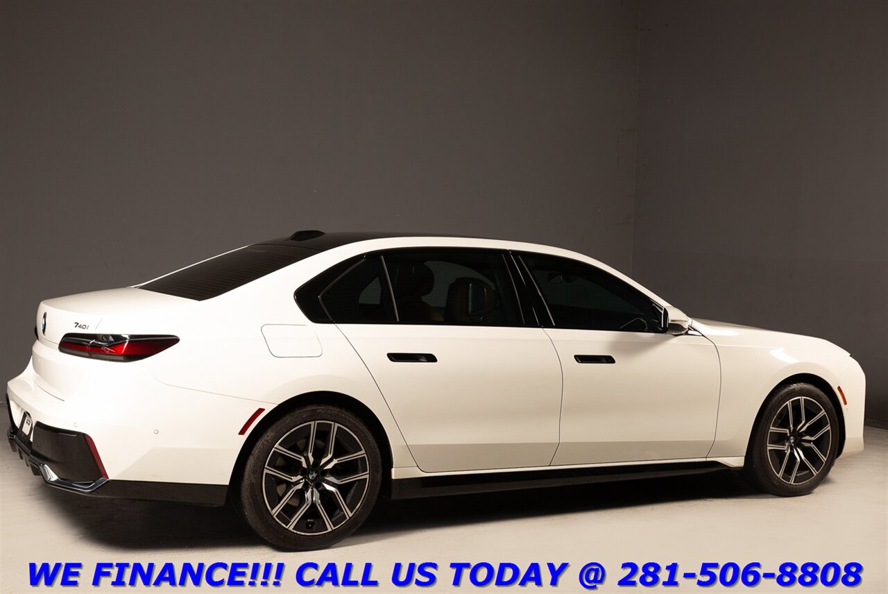 2023 BMW 2023 740i M-Sport HUD WILKINS SKY LOUNGE PANO BLIS   - Photo 6 - Houston, TX 77031