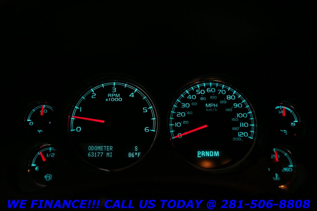 2013 GMC Yukon 2013 Denali NAV DVD SUN BLIND 3RD ROW BOSE 63K MLS   - Photo 16 - Houston, TX 77031
