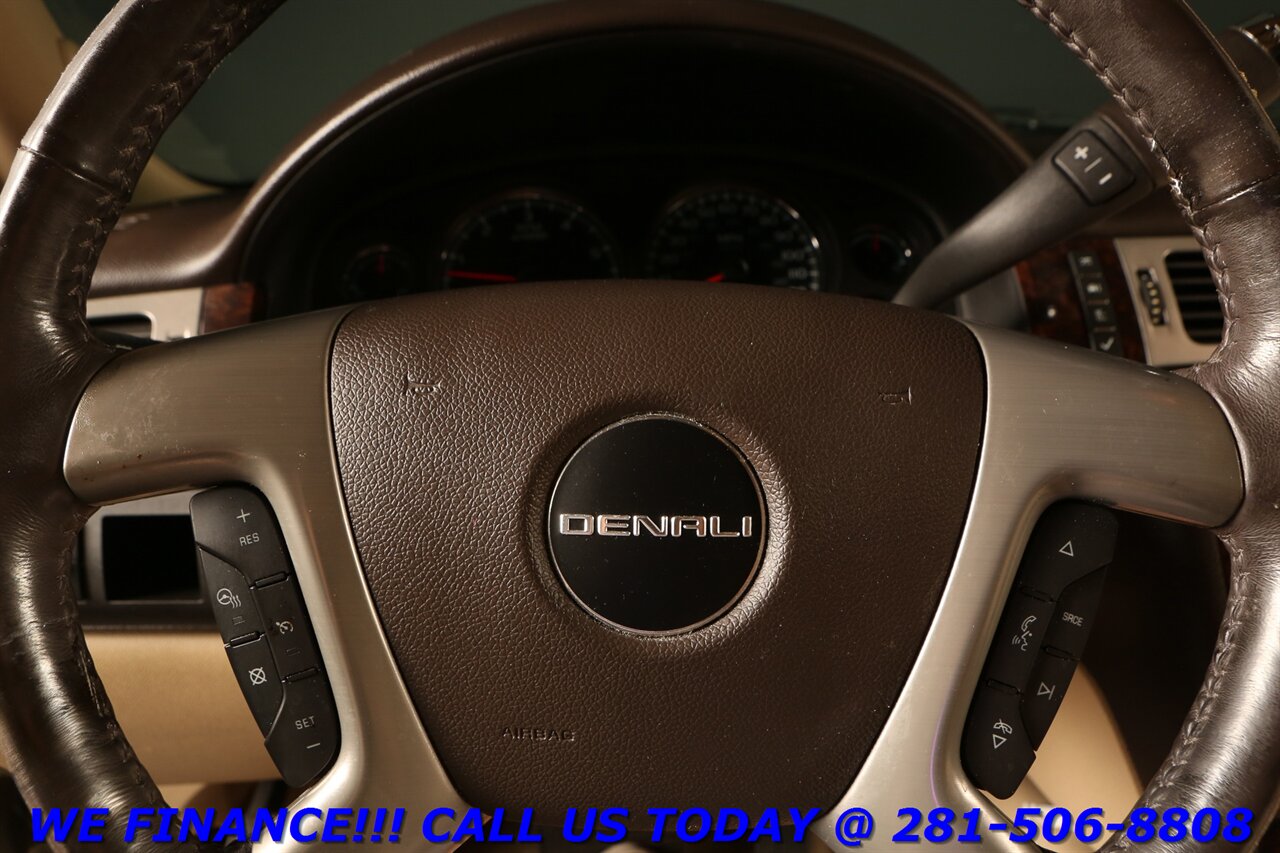 2013 GMC Yukon 2013 Denali NAV DVD SUN BLIND 3RD ROW BOSE 63K MLS   - Photo 15 - Houston, TX 77031