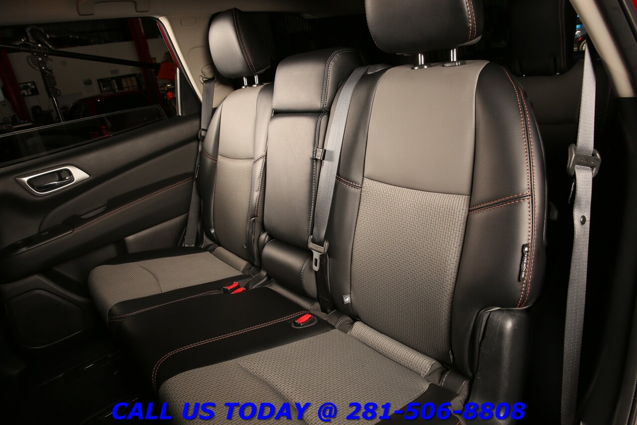 2020 Nissan Pathfinder SV ROCK CREEK EDITION 7-PASS CAMERA 18 " ALLOYS TOW   - Photo 22 - Houston, TX 77031