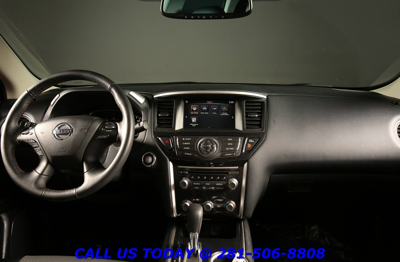 2020 Nissan Pathfinder SV ROCK CREEK EDITION 7-PASS CAMERA 18 " ALLOYS TOW   - Photo 3 - Houston, TX 77031