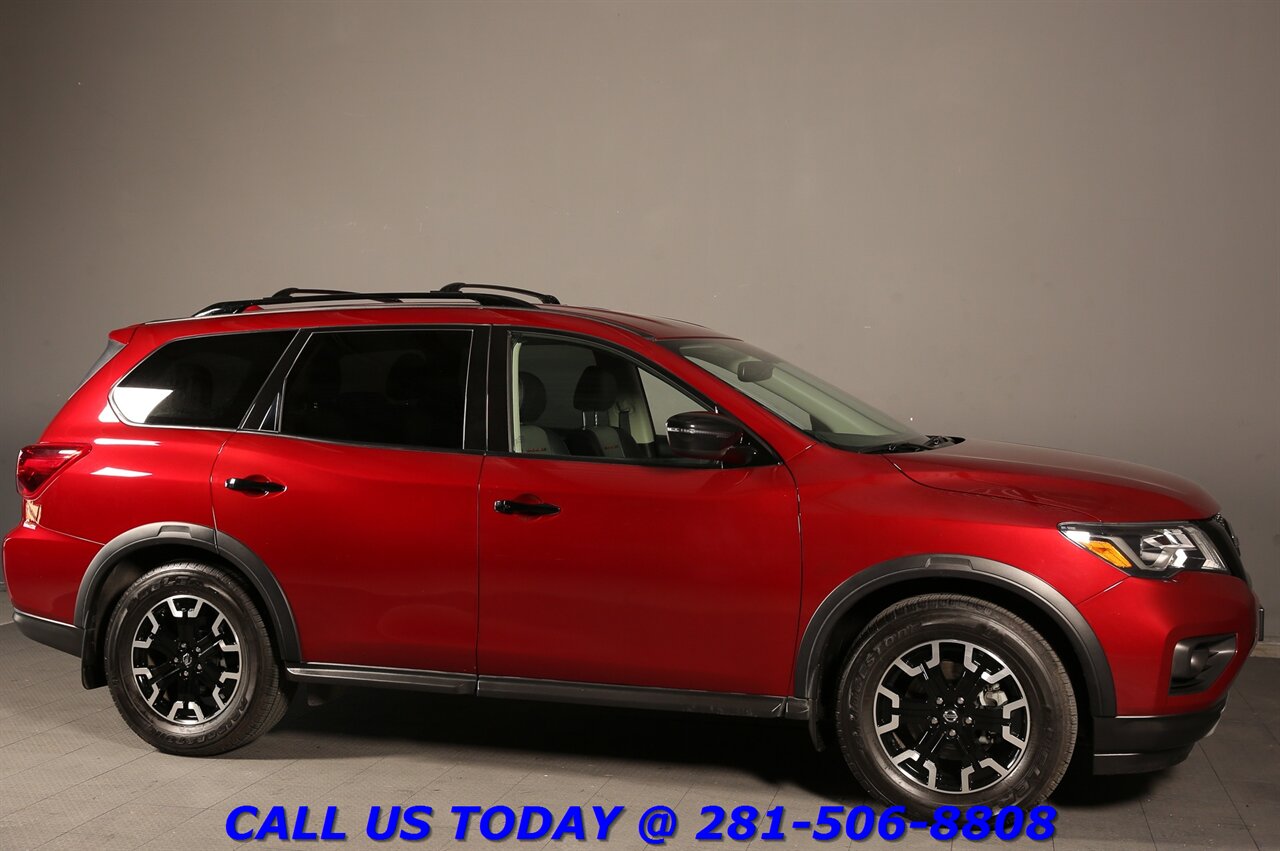 2020 Nissan Pathfinder SV ROCK CREEK EDITION 7-PASS CAMERA 18 " ALLOYS TOW   - Photo 7 - Houston, TX 77031