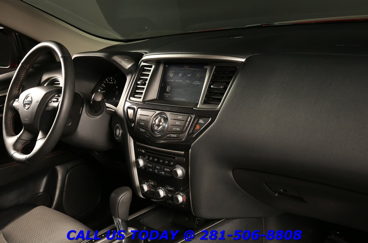 2020 Nissan Pathfinder SV ROCK CREEK EDITION 7-PASS CAMERA 18 " ALLOYS TOW   - Photo 19 - Houston, TX 77031