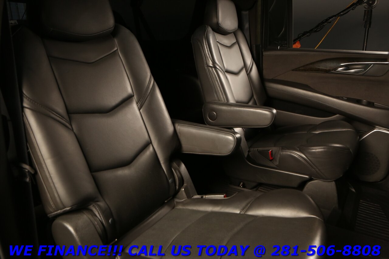 2018 Cadillac Escalade 2018 ESV Platinum 4x4 NAV 7-PASS DVD HUD DENALI XL - Photo 22 - Houston, TX 77031