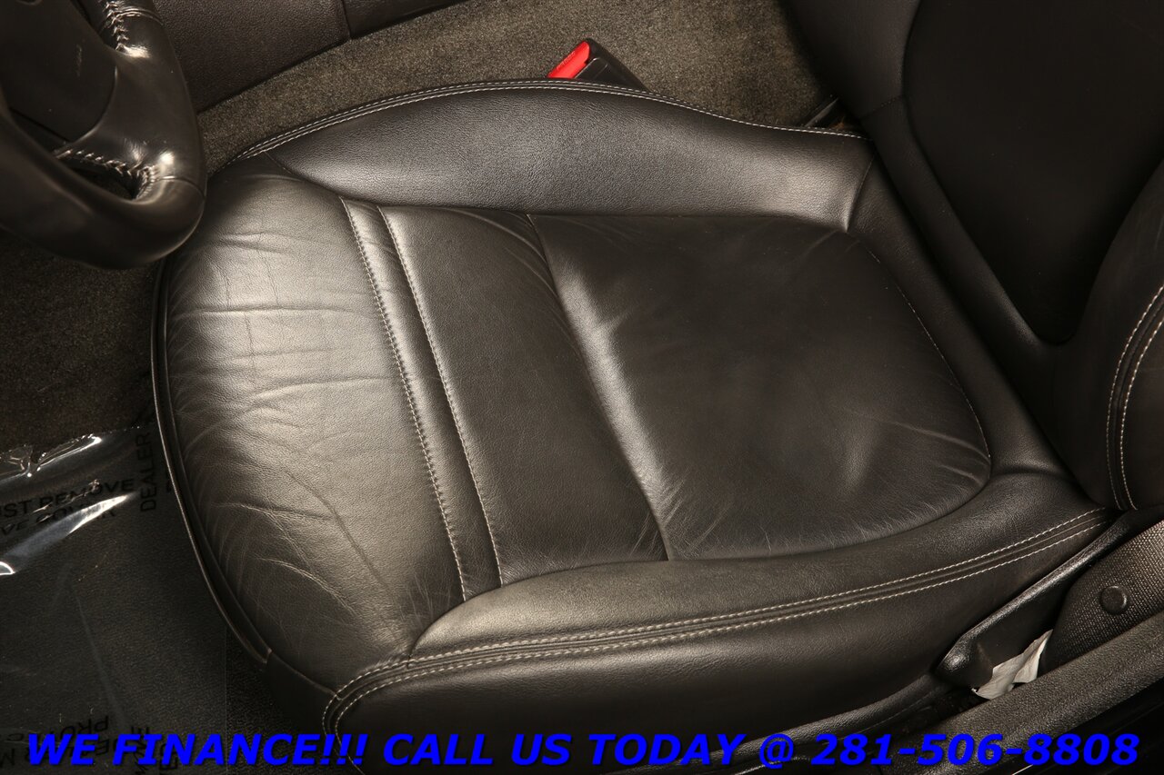 2007 Pontiac Solstice 2007 AUTO CRUISE SOFT-TOP PWR WINDOW 20K MLS   - Photo 13 - Houston, TX 77031