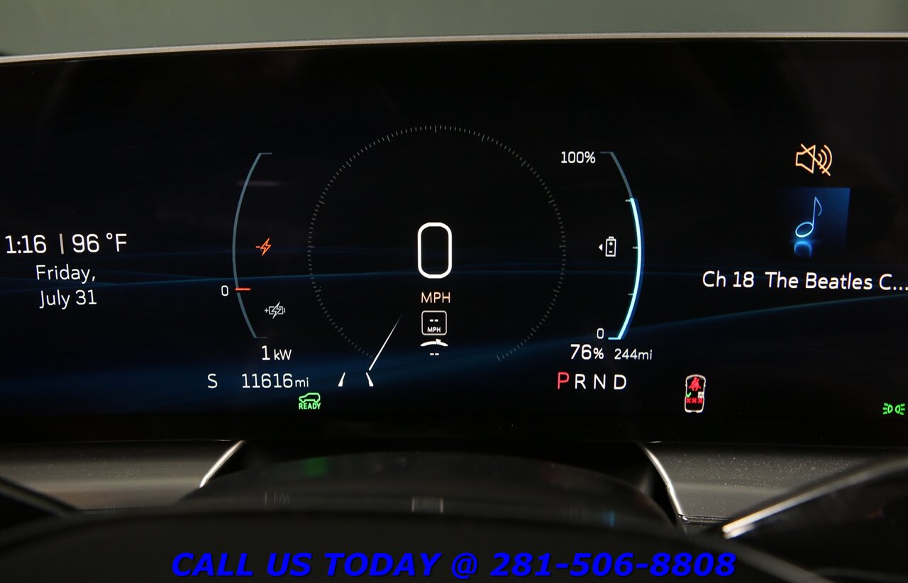 2024 Cadillac LYRIQ 2024 Sport NAV CARPLAY PANO SELFADAPTCRUISE 11K Mi - Photo 15 - Houston, TX 77031