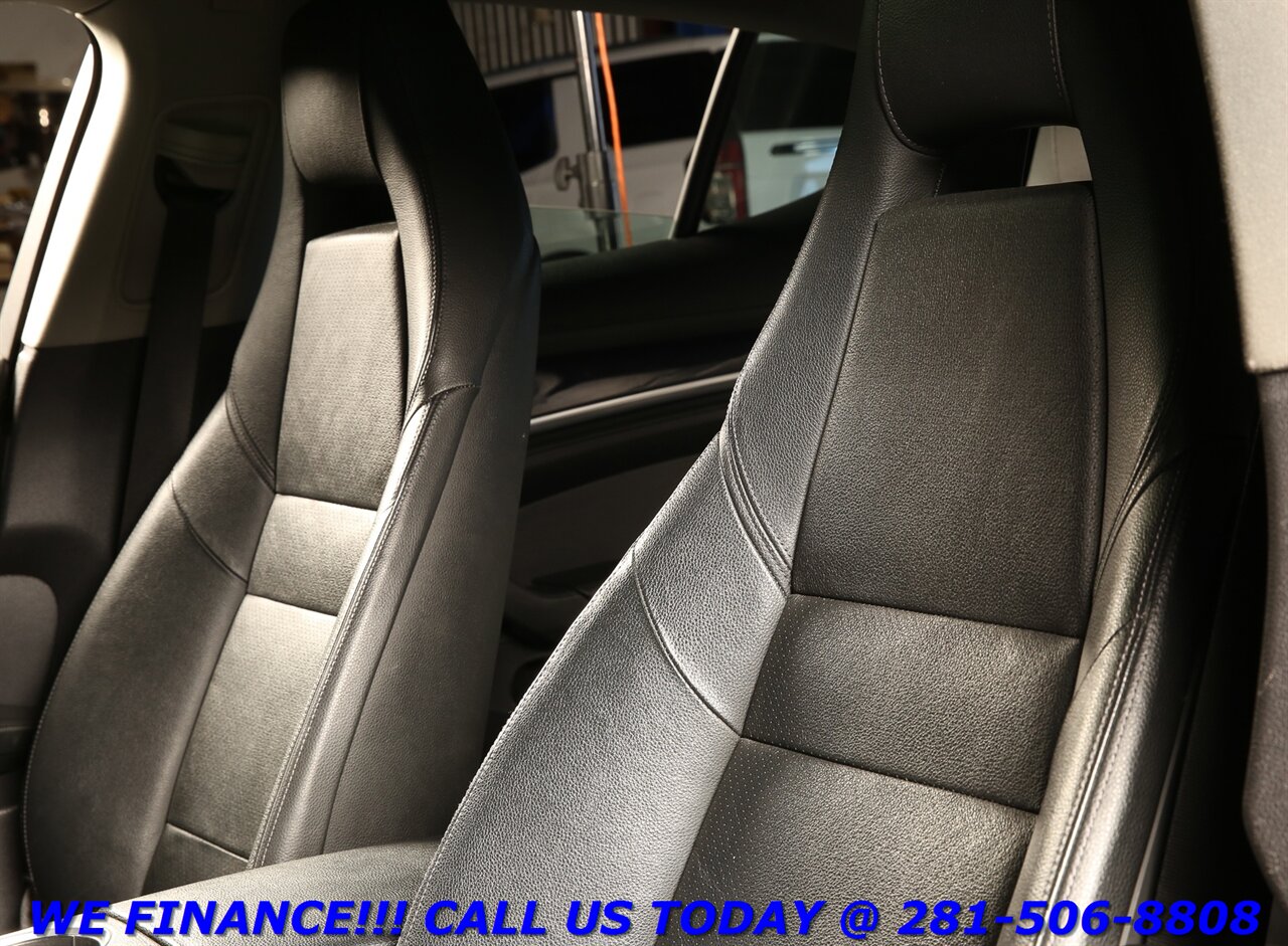 2012 Porsche Panamera 2012 PANAMERA4 AWD NAV SUN SPORT HEATSEAT   - Photo 12 - Houston, TX 77031