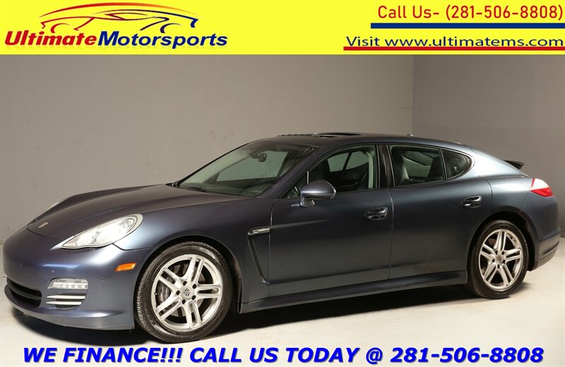 2012 Porsche Panamera 2012 PANAMERA4 AWD NAV SUN SPORT HEATSEAT  