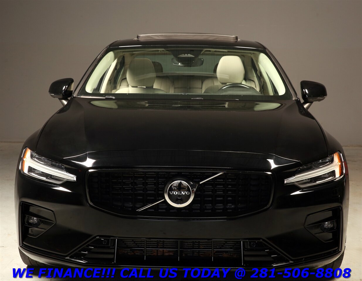 2023 Volvo S60 2023 B5 Plus Dark Theme NAV SUN BLIND 24K MLS   - Photo 8 - Houston, TX 77031