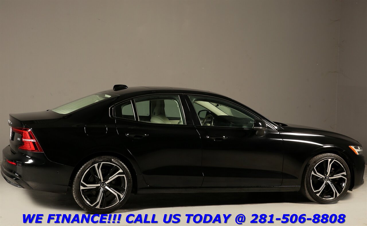 2023 Volvo S60 2023 B5 Plus Dark Theme NAV SUN BLIND 24K MLS   - Photo 6 - Houston, TX 77031