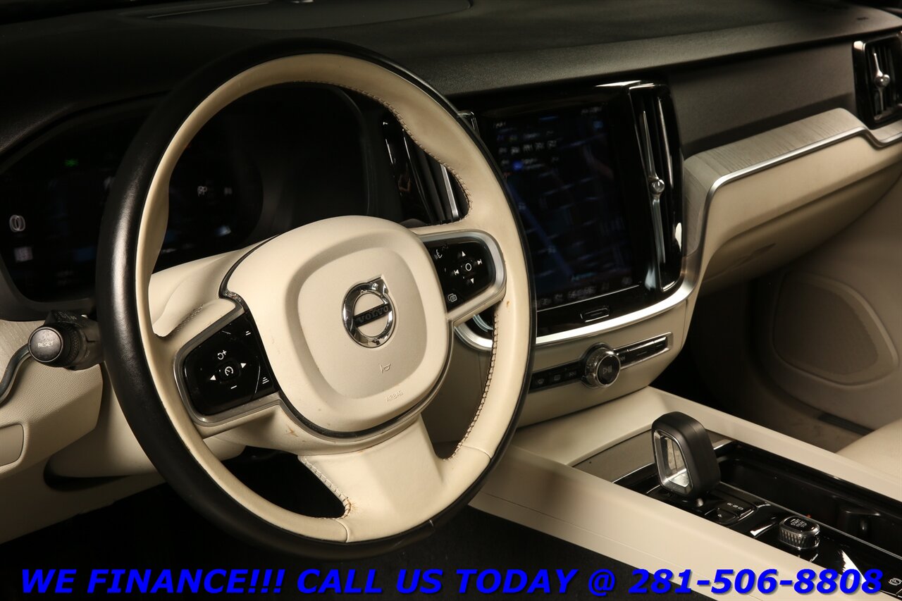 2023 Volvo S60 2023 B5 Plus Dark Theme NAV SUN BLIND 24K MLS   - Photo 10 - Houston, TX 77031