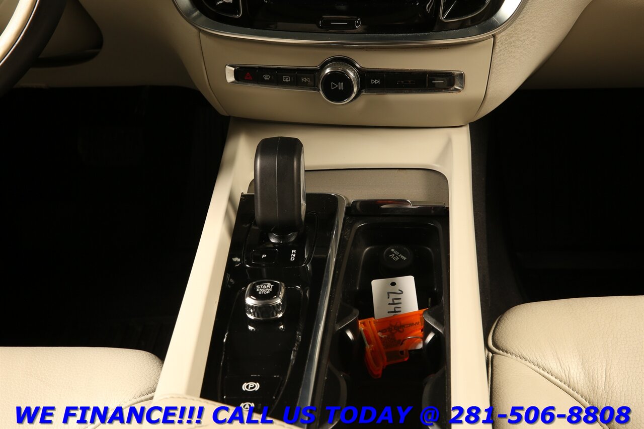 2023 Volvo S60 2023 B5 Plus Dark Theme NAV SUN BLIND 24K MLS   - Photo 26 - Houston, TX 77031