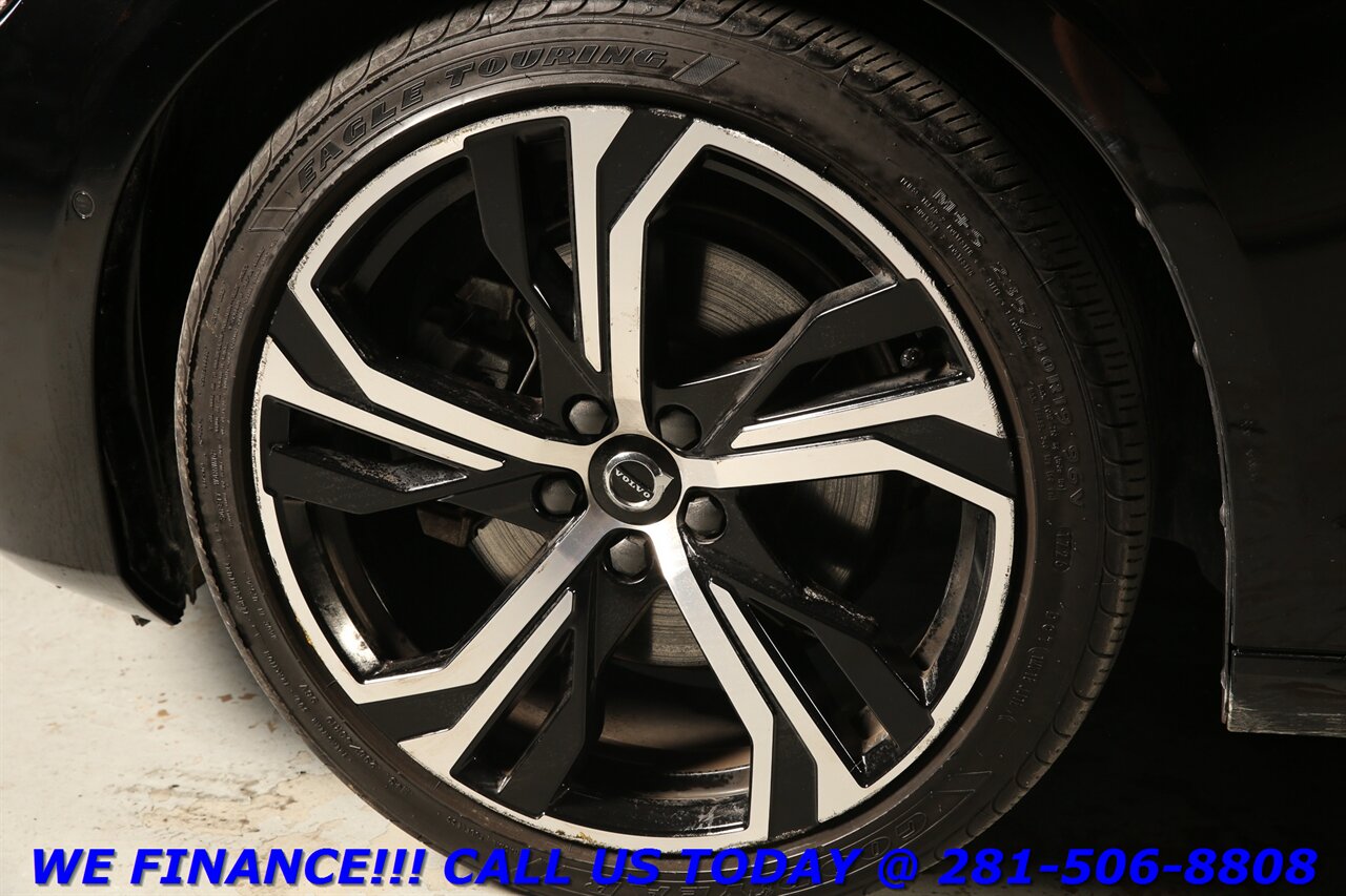 2023 Volvo S60 2023 B5 Plus Dark Theme NAV SUN BLIND 24K MLS   - Photo 24 - Houston, TX 77031