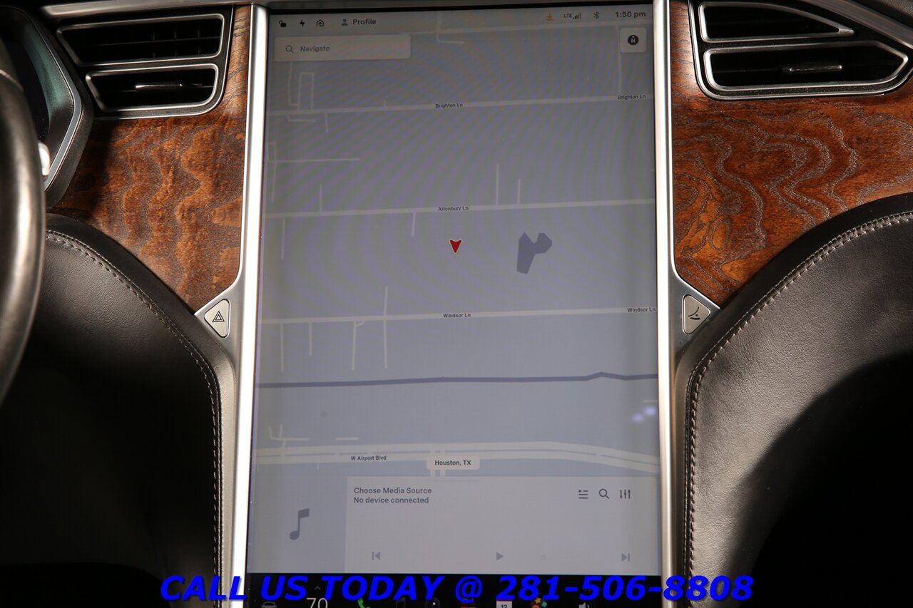 2018 Tesla Model X 2018 100D AWD FSD AUTOPILOT HEATSEAT WOOD 80K Mi - Photo 16 - Houston, TX 77031