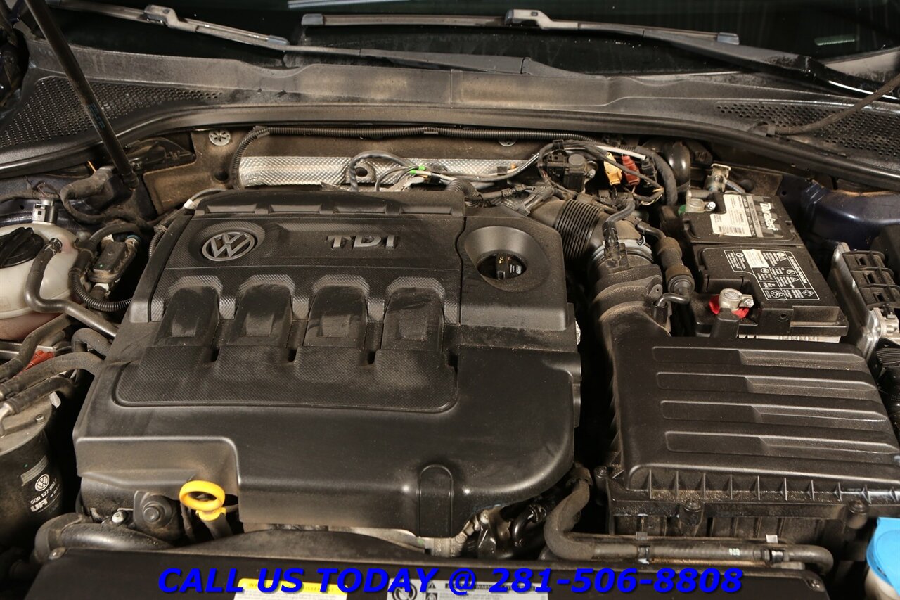 2015 Volkswagen SportWagen 2015 TDI DIESEL LEATHER CAMERA PWR SEATS   - Photo 23 - Houston, TX 77031