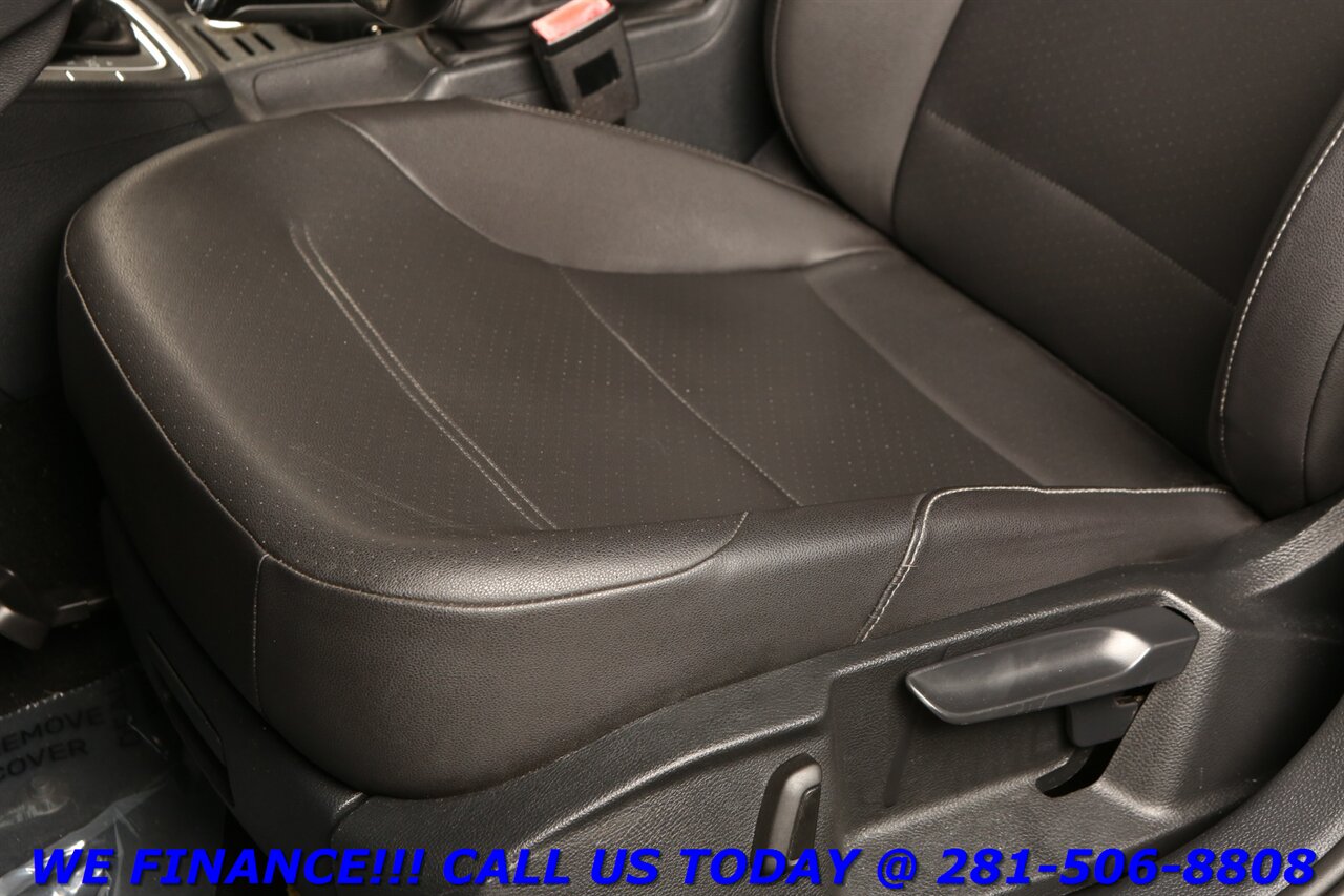 2015 Volkswagen SportWagen 2015 TDI DIESEL LEATHER CAMERA PWR SEATS - Photo 12 - Houston, TX 77031