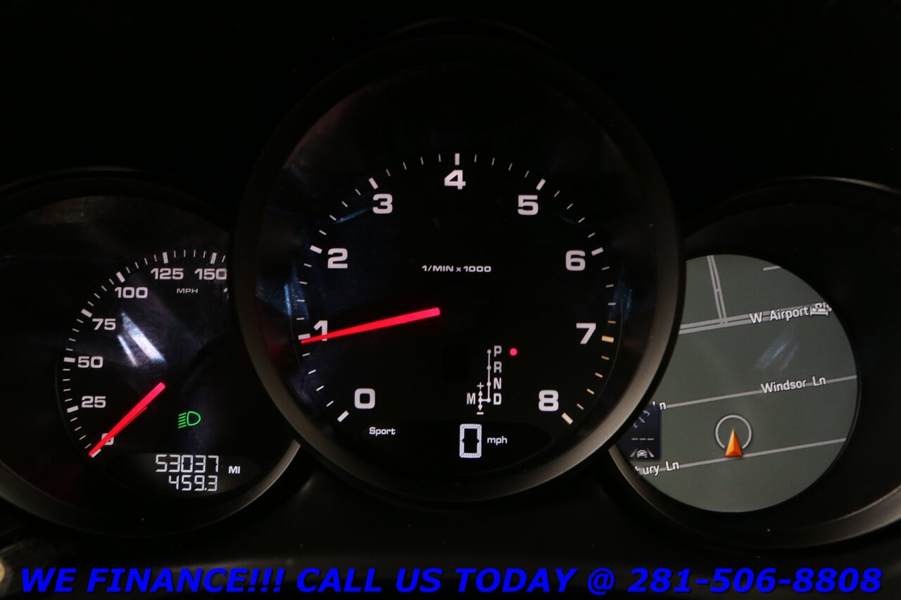 2020 Porsche Macan 2020 AWD NAV PANO SPORT CAMERA BOSE 53K MLS - Photo 14 - Houston, TX 77031