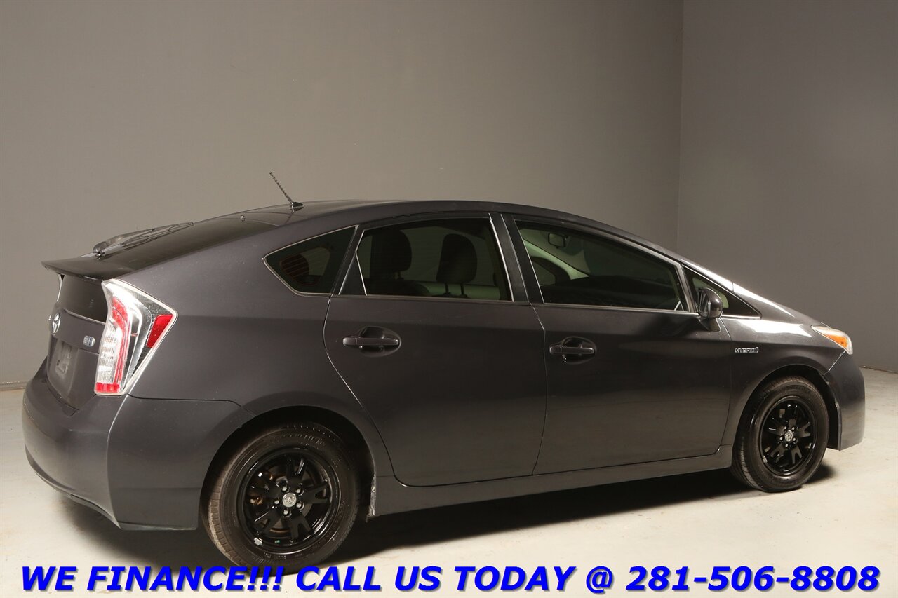 2013 Toyota TOYOTA PRIUS II HYBRID  KEYLESS EV MODE BLUETOOTH 15 "ALLOYS - Photo 6 - Houston, TX 77031