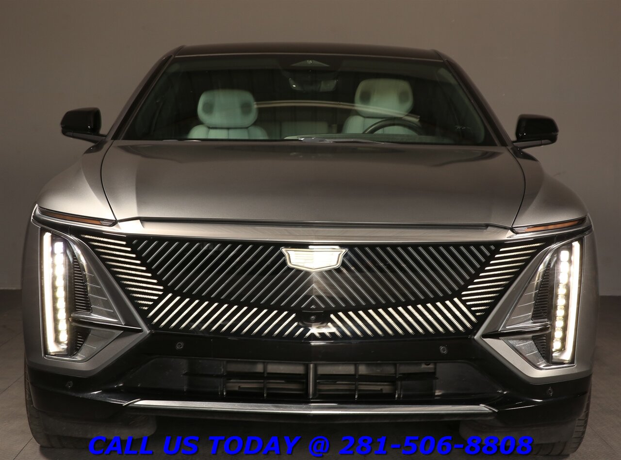 2023 Cadillac LYRIQ 2023 Debut Edition CARPLAY PANO SUPERCRUISE 37K ML - Photo 8 - Houston, TX 77031