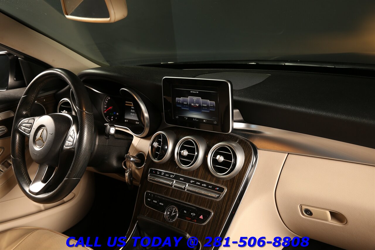 2016 Mercedes-Benz 2016 C300 4MATIC AWD PANO HEATSEAT CAMERA - Photo 18 - Houston, TX 77031