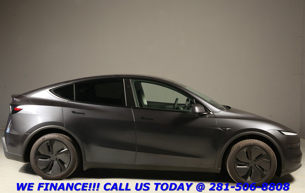 2026 Tesla Model Y 2026 Long Range AWD FSD NAV PANO 526 MILES!!! - Photo 29 - Houston, TX 77031