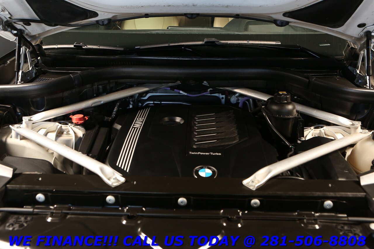2021 BMW X5 2021 PREM PARK ASST PKG NAV HUD PANO BLIS HARMAN   - Photo 25 - Houston, TX 77031