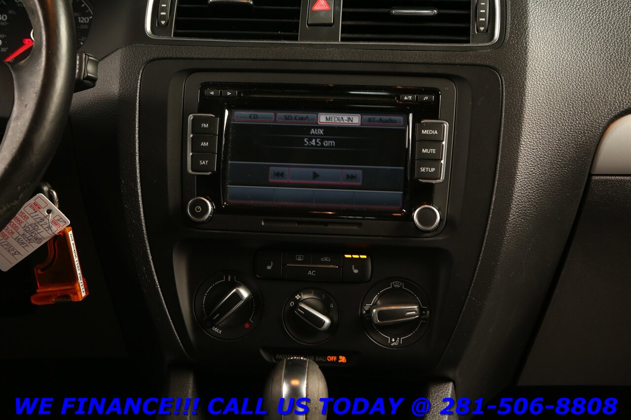 2011 Volkswagen Jetta 2011 TDI DIESEL SUNROOF LEATHER HEATSEAT 66K MLS - Photo 16 - Houston, TX 77031