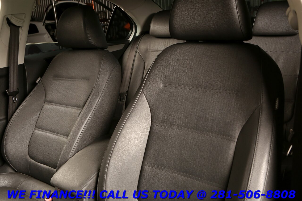 2011 Volkswagen Jetta 2011 TDI DIESEL SUNROOF LEATHER HEATSEAT 66K MLS - Photo 12 - Houston, TX 77031