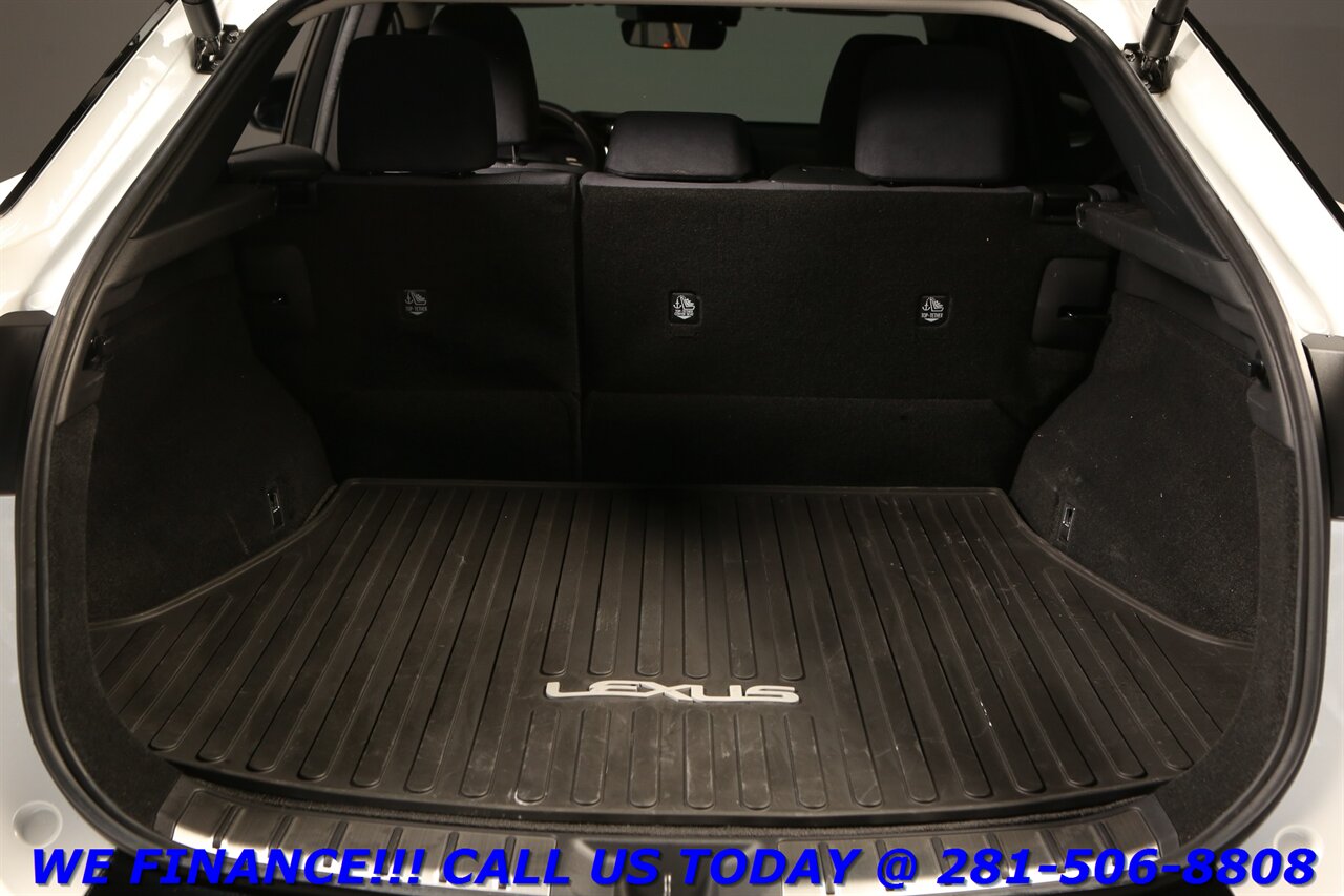 2023 Lexus RZ 450e 2023 Luxury AWD CARPLAY PANO HUD BLIND 13K MLS!!!   - Photo 31 - Houston, TX 77031