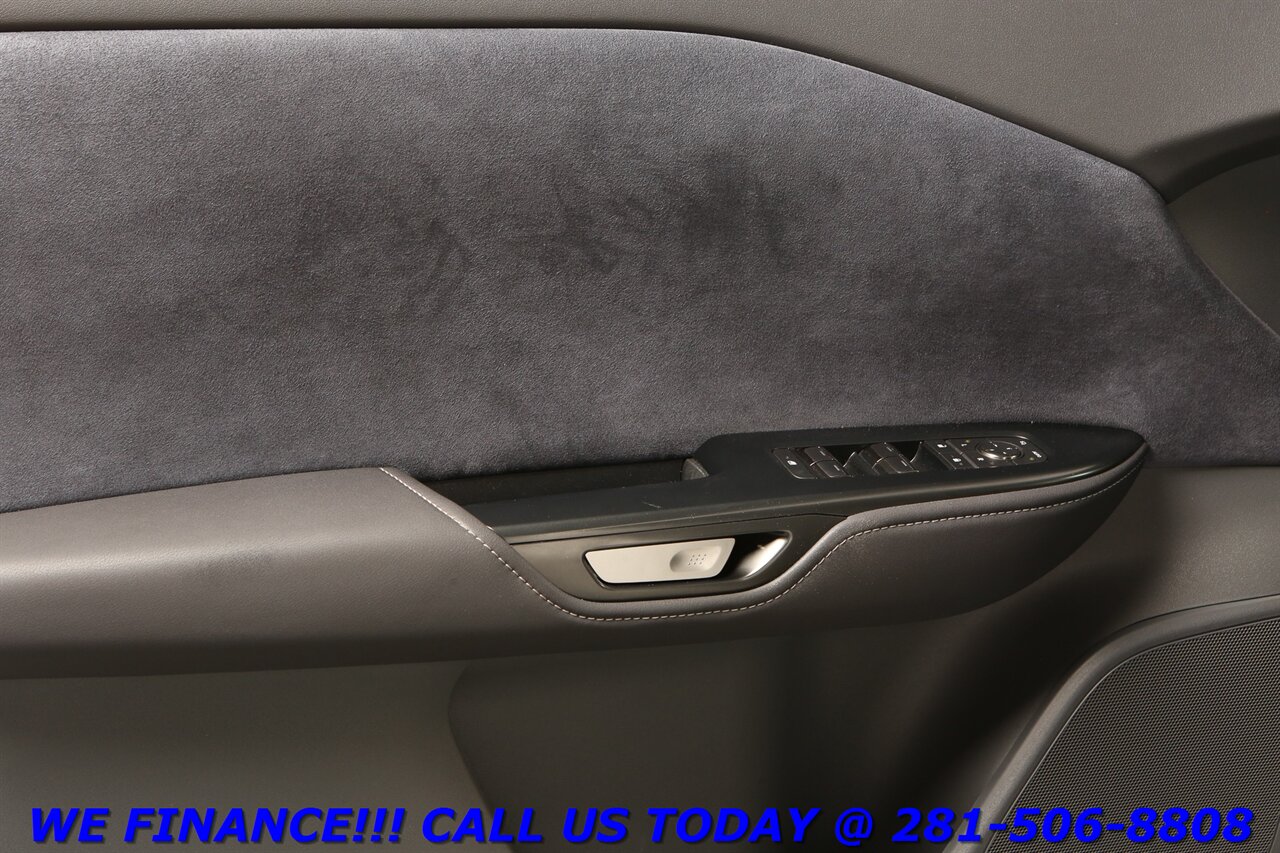 2023 Lexus RZ 450e 2023 Luxury AWD CARPLAY PANO HUD BLIND 13K MLS!!!   - Photo 9 - Houston, TX 77031