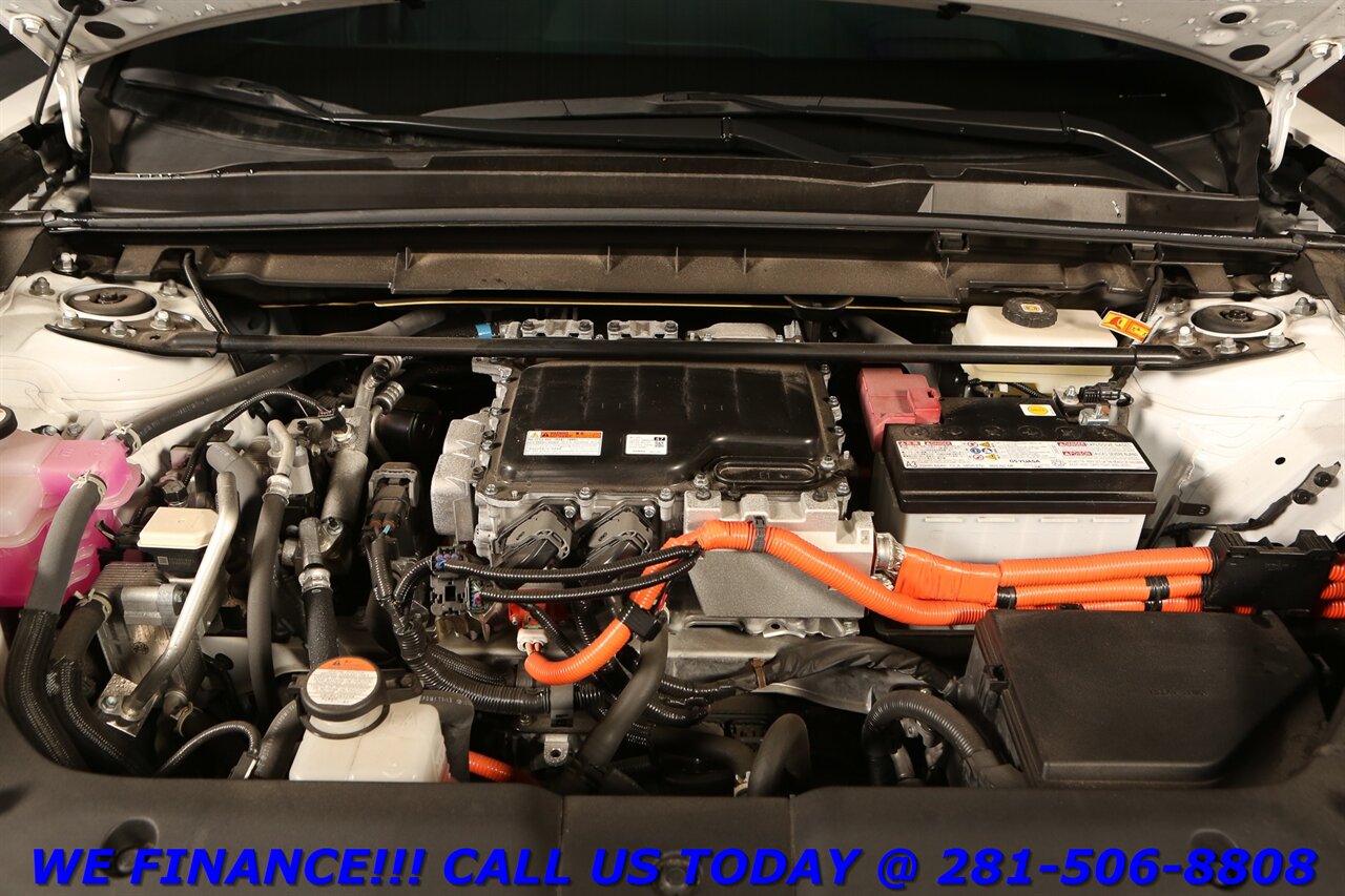 2023 Lexus RZ 450e 2023 Luxury AWD CARPLAY PANO HUD BLIND 13K MLS!!!   - Photo 25 - Houston, TX 77031