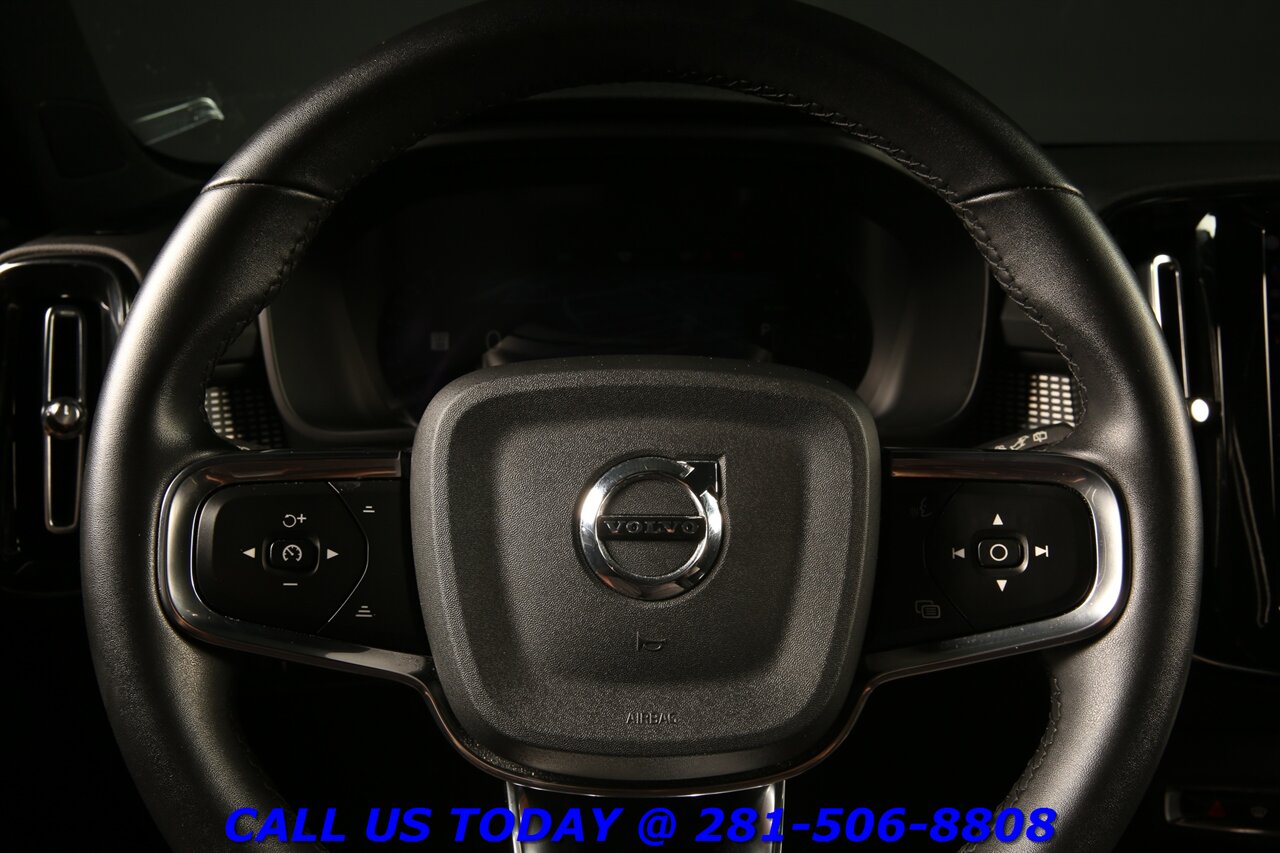 2022 Volvo XC40 Recharge 2022 Twin Plus AWD NAV PANO BLIND HEATSEAT 223 Mi - Photo 13 - Houston, TX 77031