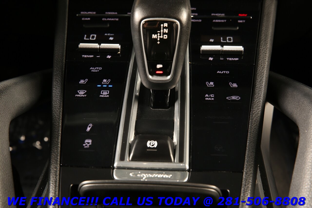 2020 Porsche Cayenne 2020 Coupe AWD NAV PANO HEAT/COOLSEAT BOSE CARPLAY - Photo 17 - Houston, TX 77031