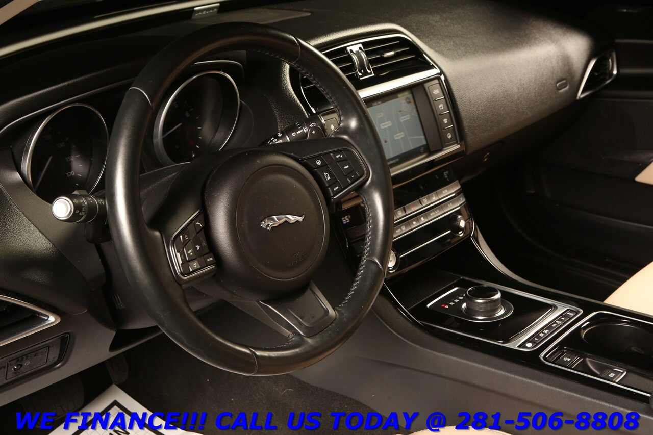 2017 Jaguar XE 2017 25t Premium NAV SUN BLIND HEATSEAT 33K - Photo 11 - Houston, TX 77031