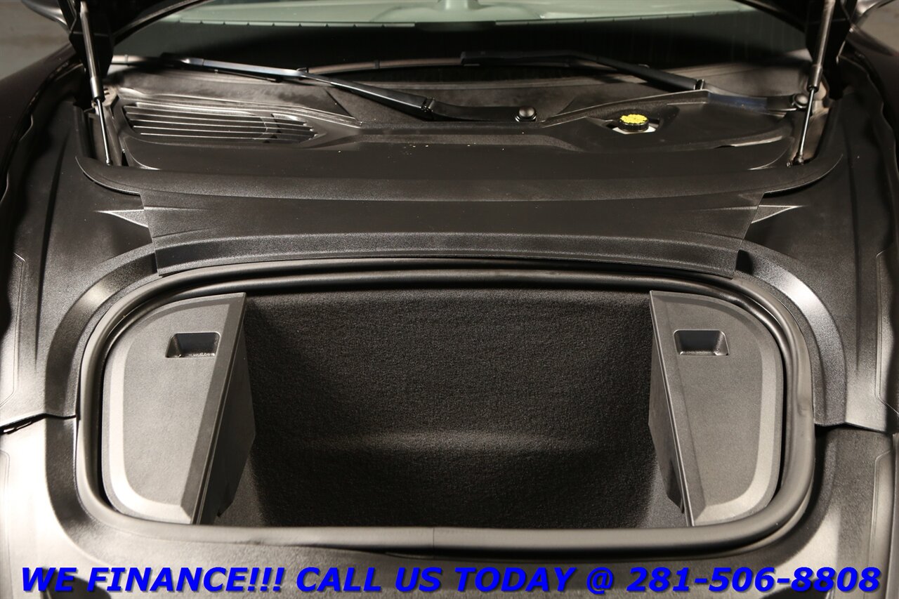 2021 Porsche Taycan 2021 PREM PKG PERFORMANCE+BATTERY 93KWH SPT CHRONO   - Photo 24 - Houston, TX 77031