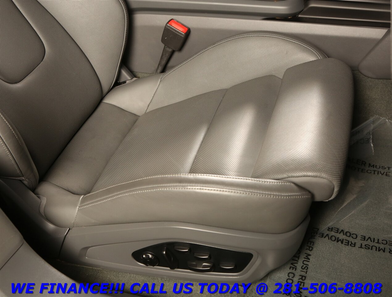 2021 Porsche Taycan 2021 PREM PKG PERFORMANCE+BATTERY 93KWH SPT CHRONO   - Photo 19 - Houston, TX 77031