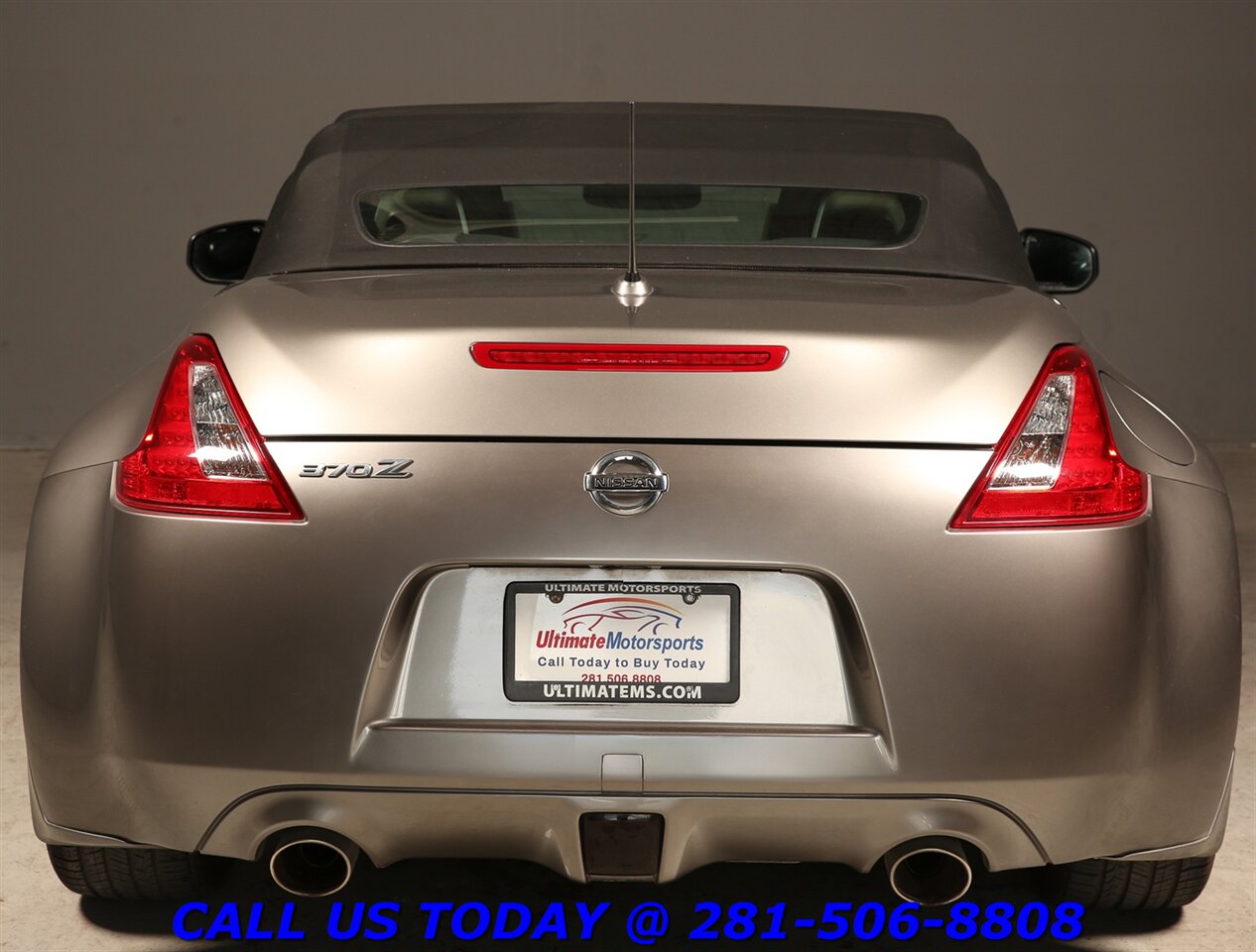 2010 Nissan 370Z 2010 Touring CONVERTIBLE MANUAL 6-SPEED 68K MLS - Photo 6 - Houston, TX 77031