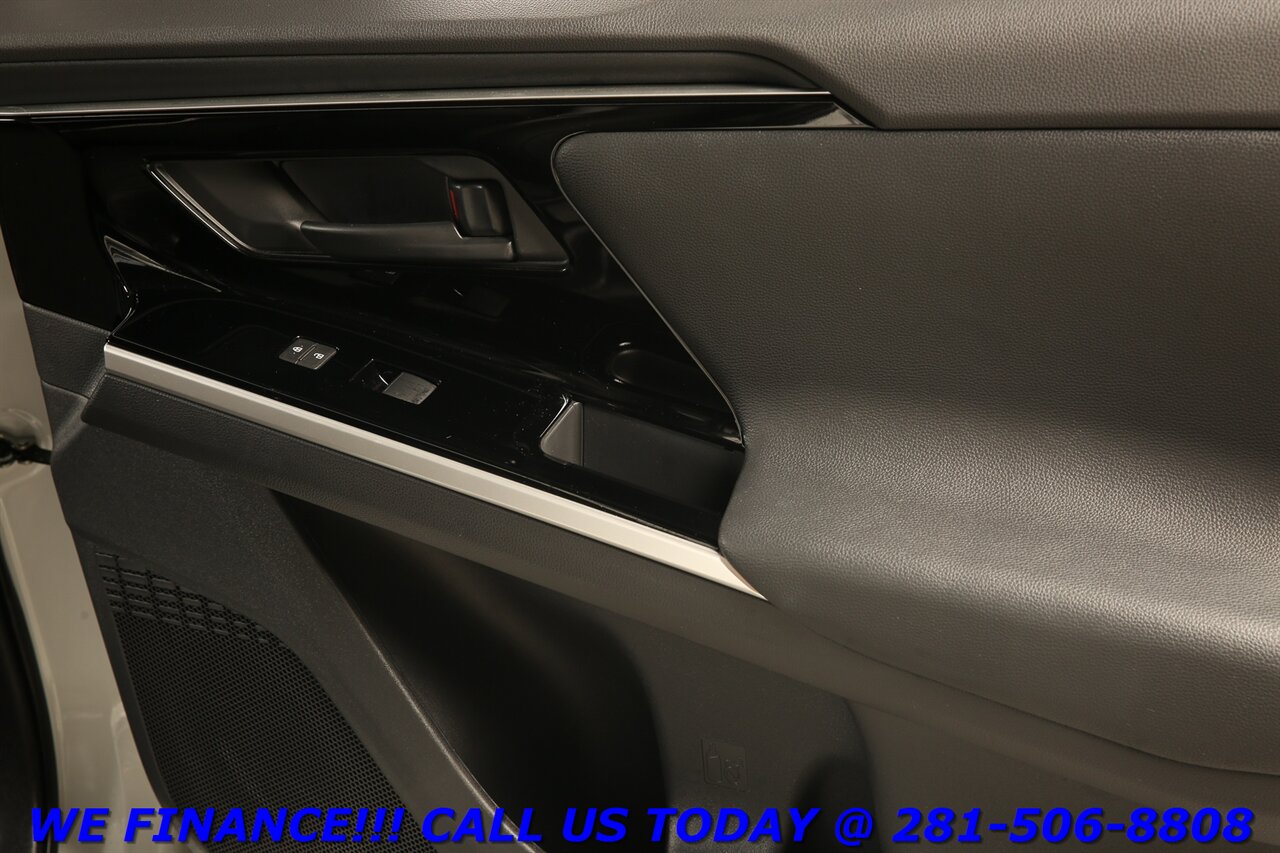 2024 Toyota bZ4X 2024 XLE NAV PANO ADAPT CRUISE BLIND 6K MILES!!!   - Photo 26 - Houston, TX 77031
