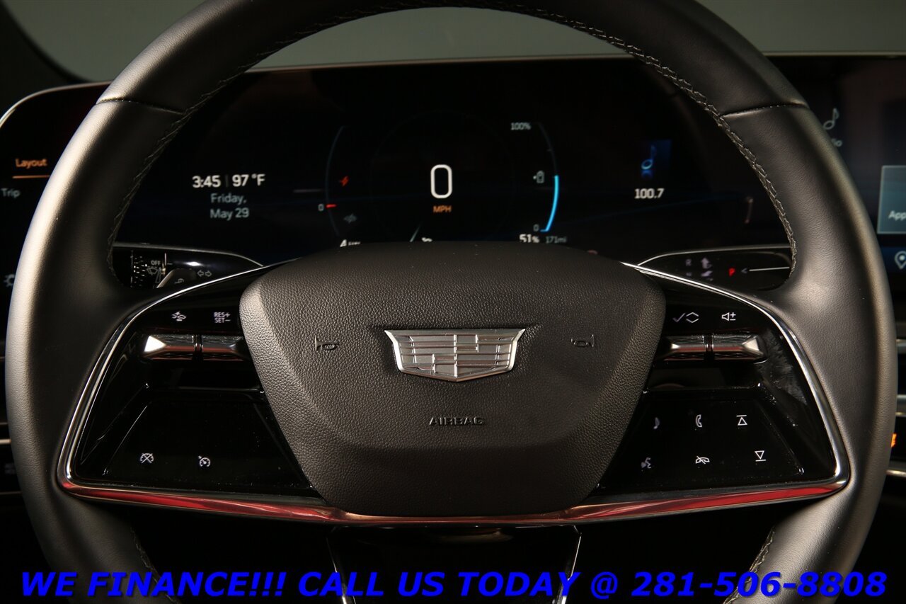 2024 Cadillac LYRIQ 2024 Tech CARPLAY PANO ADAPT-CRUISE BLIND 28K MLES   - Photo 15 - Houston, TX 77031