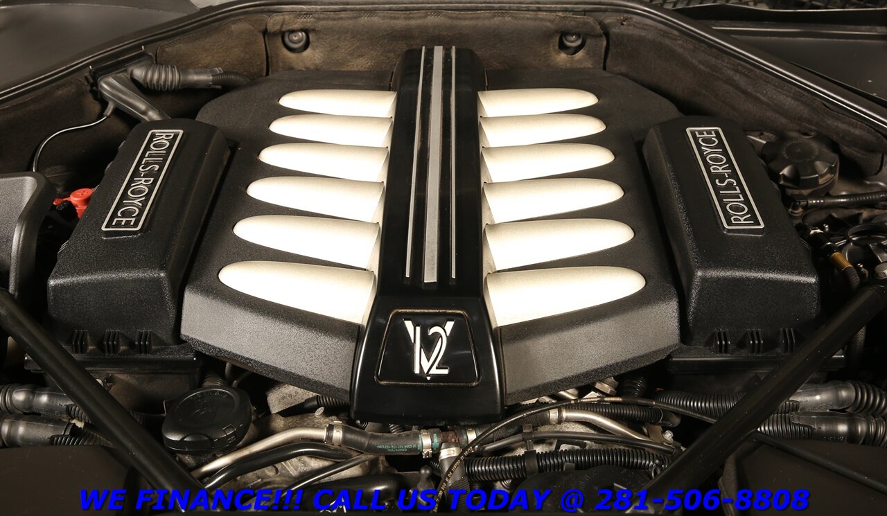 2012 Rolls-Royce Ghost 2012 6.6L V12 NAV HUD PANO DVD 248K MSRP 45K MLS - Photo 25 - Houston, TX 77031