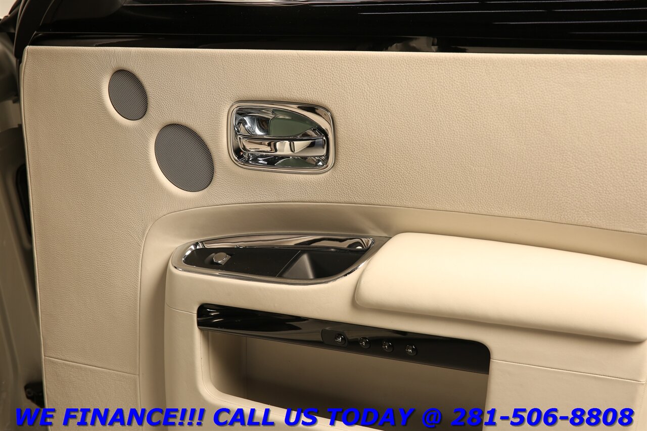 2012 Rolls-Royce Ghost 2012 6.6L V12 NAV HUD PANO DVD 248K MSRP 45K MLS - Photo 30 - Houston, TX 77031
