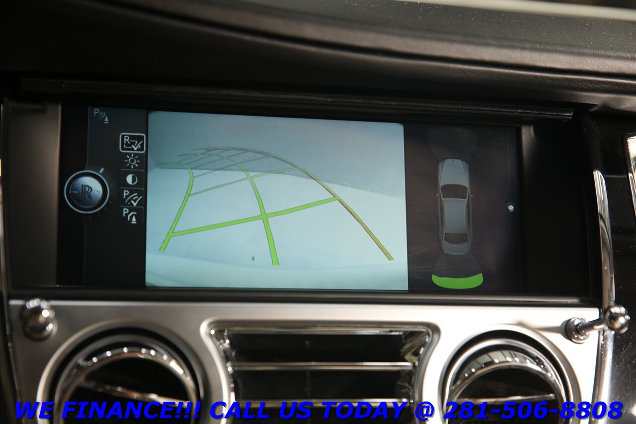 2012 Rolls-Royce Ghost 2012 6.6L V12 NAV HUD PANO DVD 248K MSRP 45K MLS - Photo 26 - Houston, TX 77031