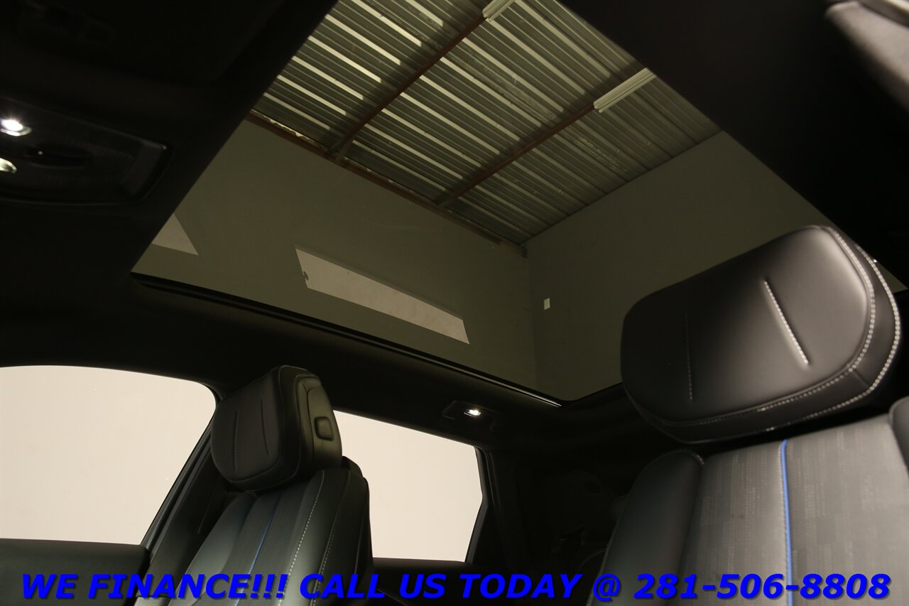 2024 Cadillac LYRIQ 2024 Luxury 1 AWD CARPLAY PANO ADAPT CRUISE 36K ML - Photo 12 - Houston, TX 77031