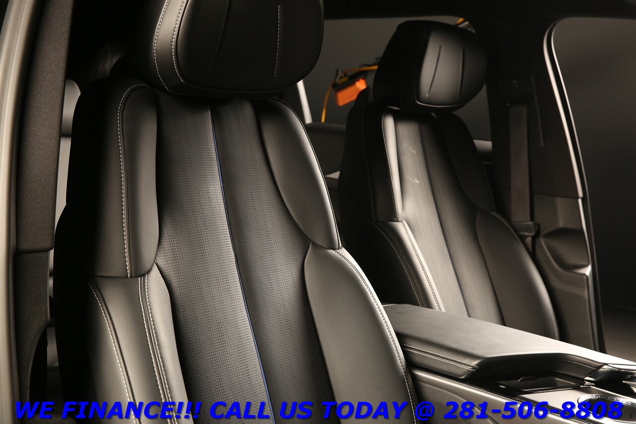 2024 Cadillac LYRIQ 2024 Luxury 1 AWD CARPLAY PANO ADAPT CRUISE 36K ML - Photo 21 - Houston, TX 77031